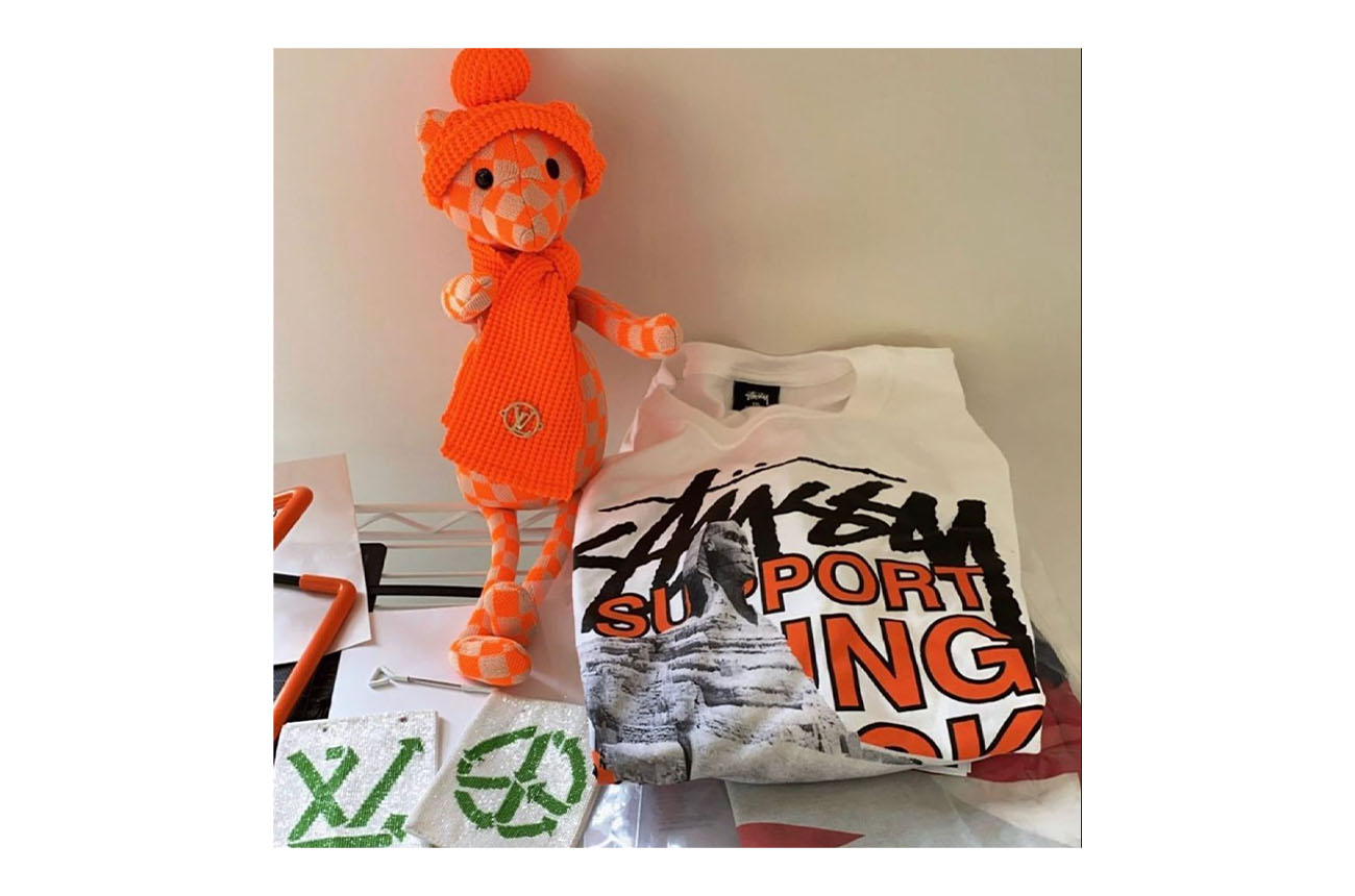 m*u様 STUSSY x OFF WHITE Virgil Abloh T-s Size【M】 STUSSY ステューシー ×OFF WHITE Virgil Abloh 40周年